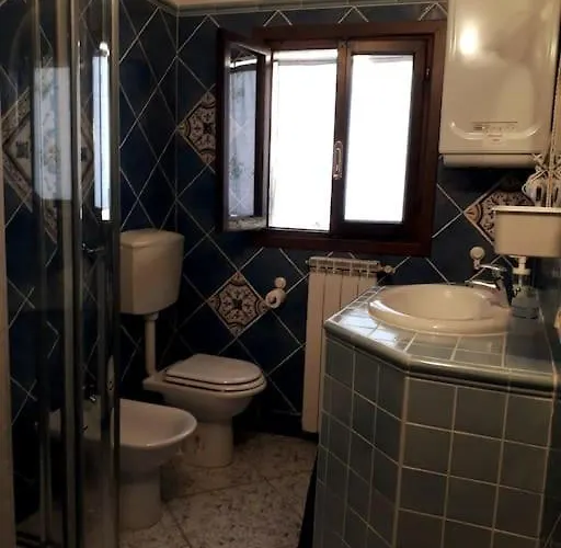 Nel Centro Storico Di * Fiumalbo